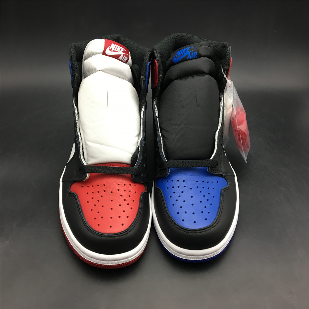 Air Jordan 1Top 3 555088-026