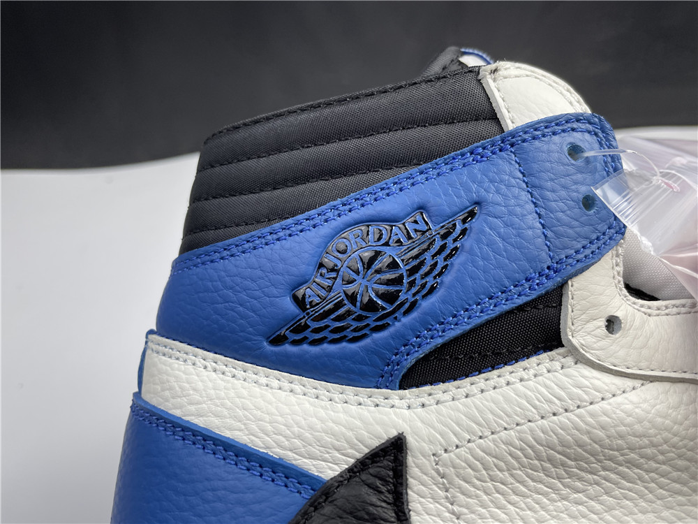 Air Jordan 1 Travis Scott DH3227-105