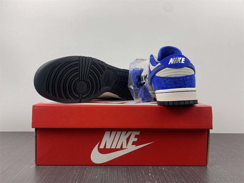 Nike Dunk Low “Jackie Robinson DV2122-400