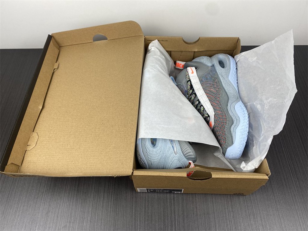 NIKE COSMIC UNITY EP DD2737-002