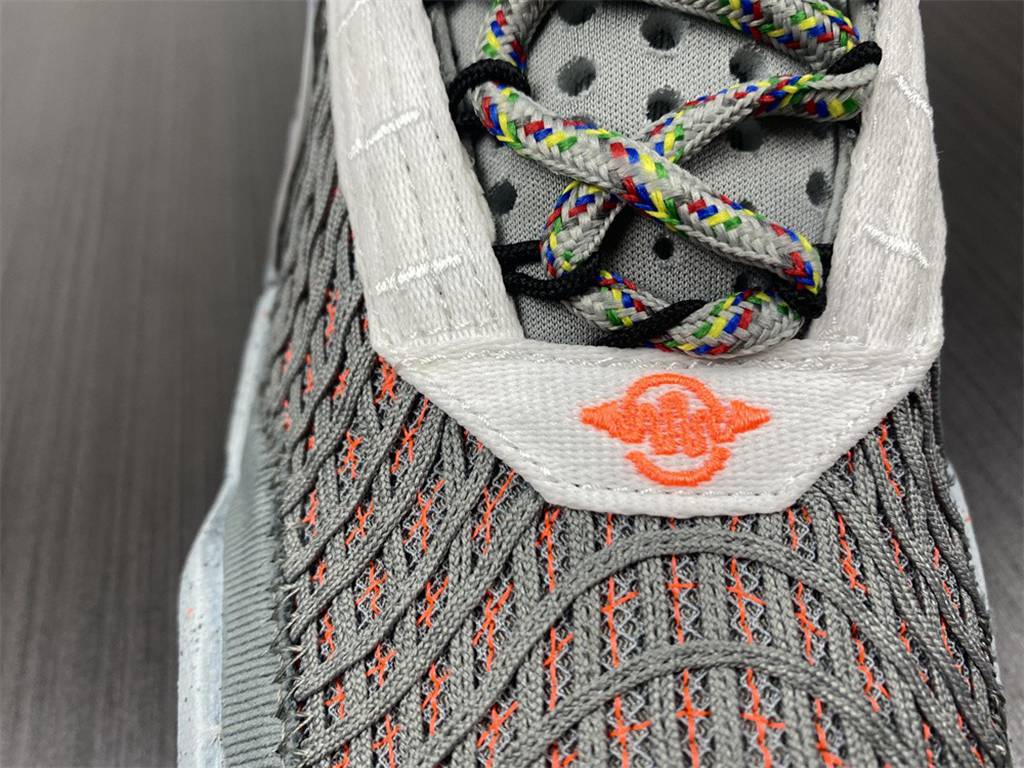 NIKE COSMIC UNITY EP DD2737-002