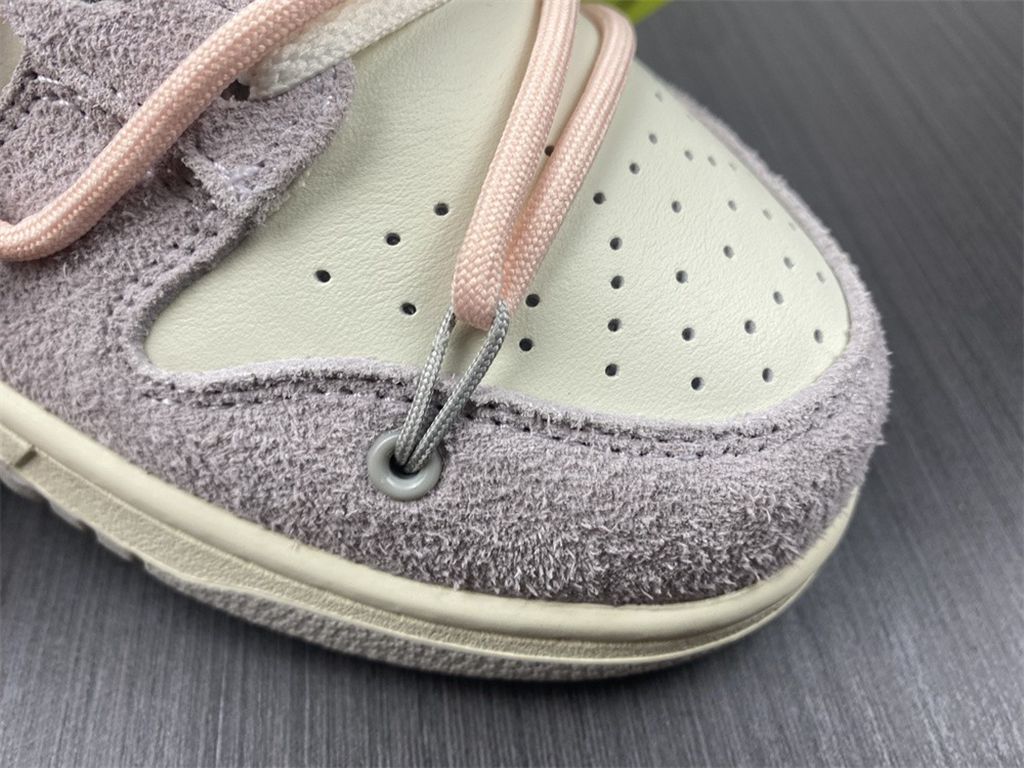 Off-White x Nike Dunk Low DJ0950-100