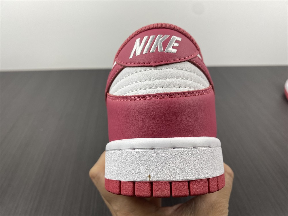 SB Dunk Low Archeo Pink DD1503-111