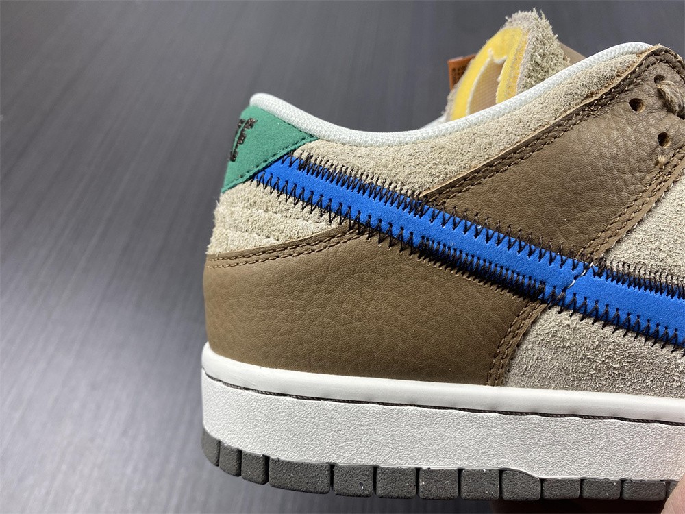 Nk Dunk Low Dark Driftwood DO6712-200