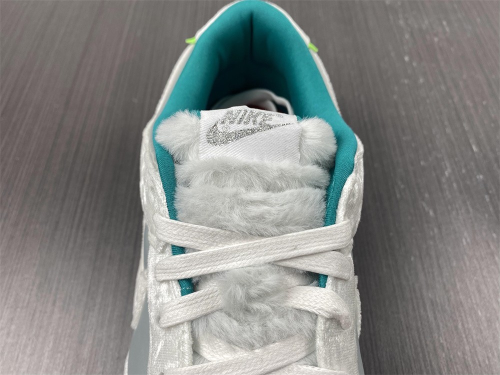 Dunk Nike Dunk Low Ice and Snow Festival DO2326-001