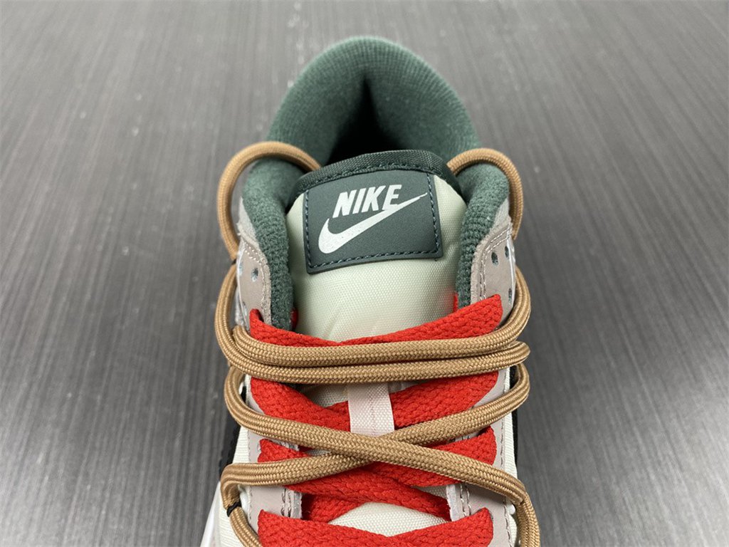 Nike Dunk Low RETRO DH0957-100