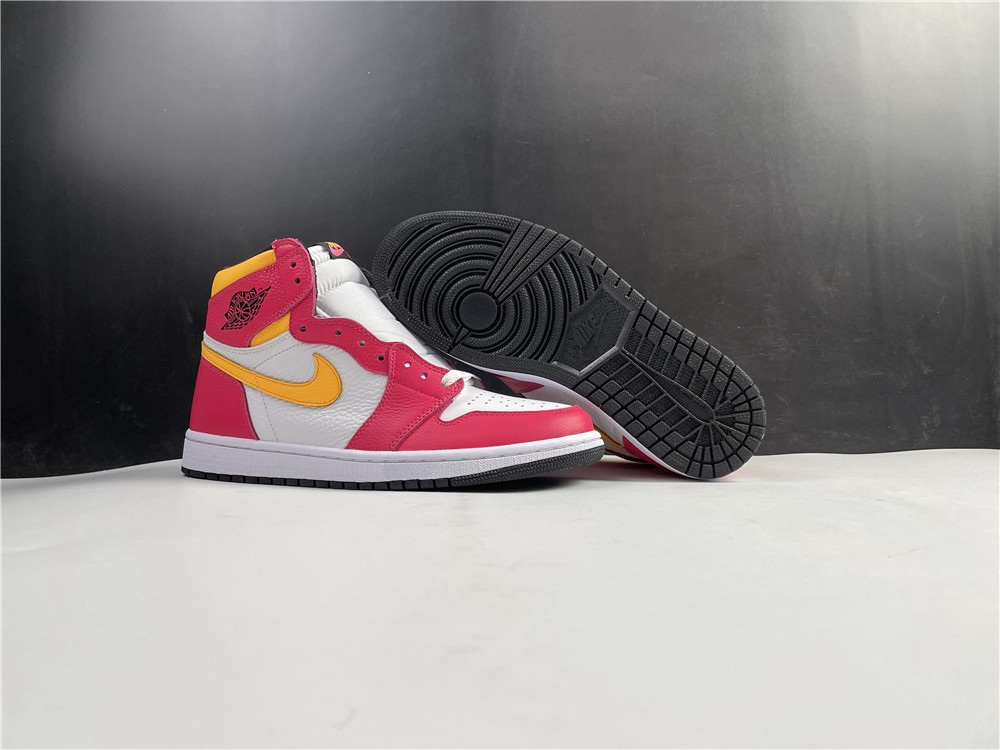 Air Jordan 1 High OG"Light Fusion Red"555088-603