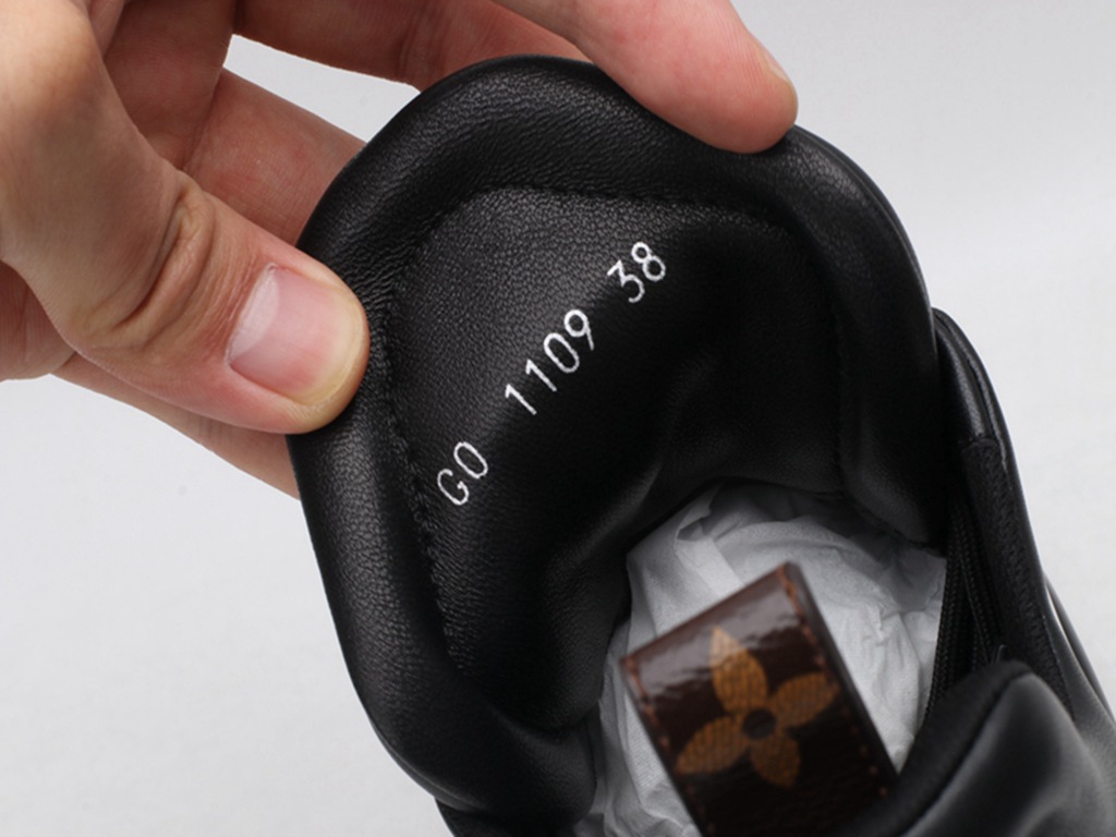 L*V Archlight Sneaker Black SiL*Very