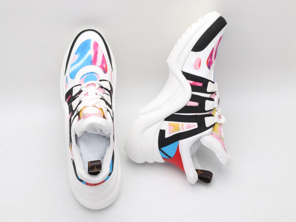 L*V Archlight Sneaker Blue Pink