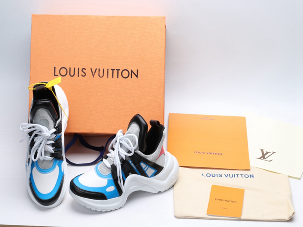 L*V Archlight Sneaker Blue Black