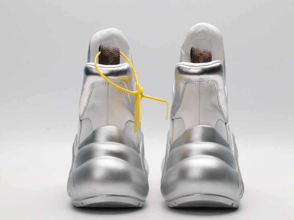 L*V Archlight Sneaker SiL*Very