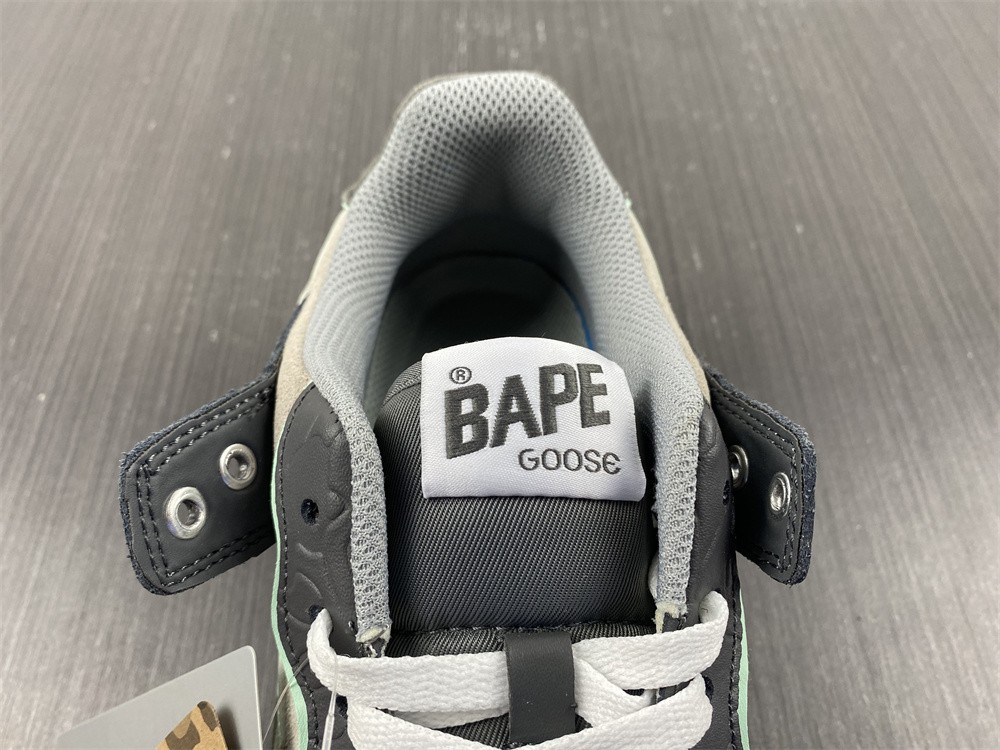 B*APE SNEAKERS