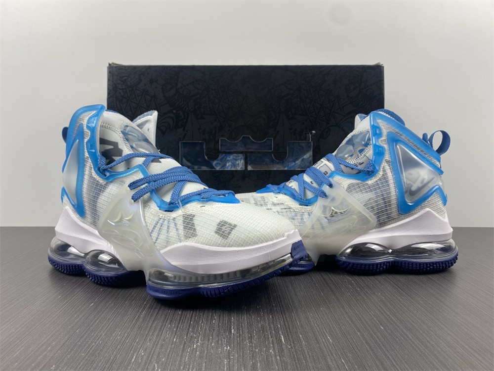 Nike Lebron 19
