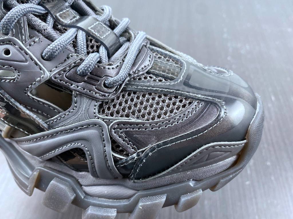 4.0 BLG Track TRAINER