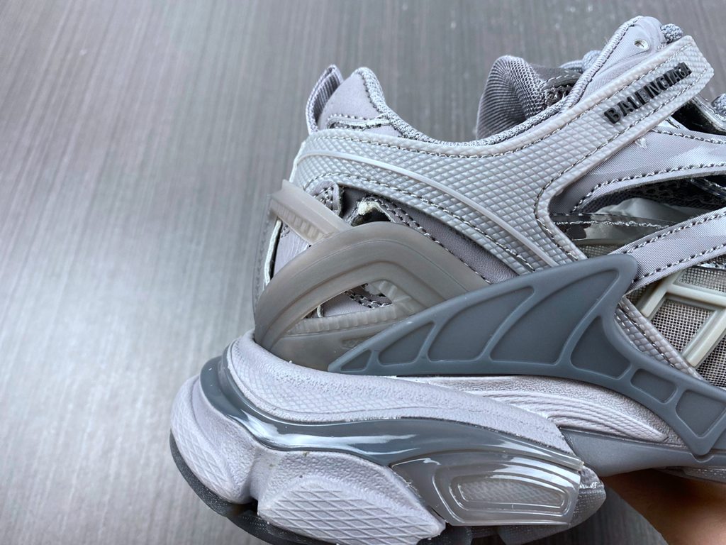 4.0 BLG Track TRAINER