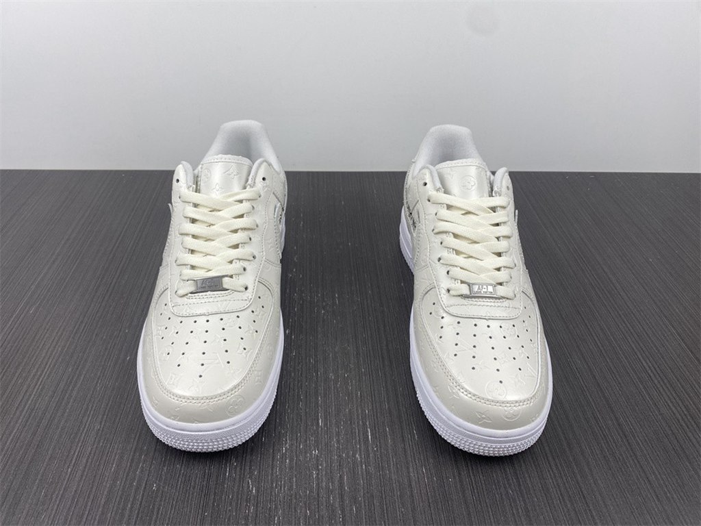 2021 Nike Air Force 1 L*V3369-100