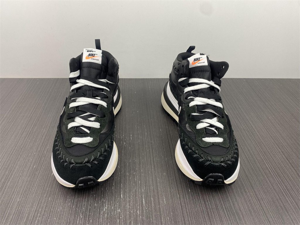 Nike Sacai DH9186-001