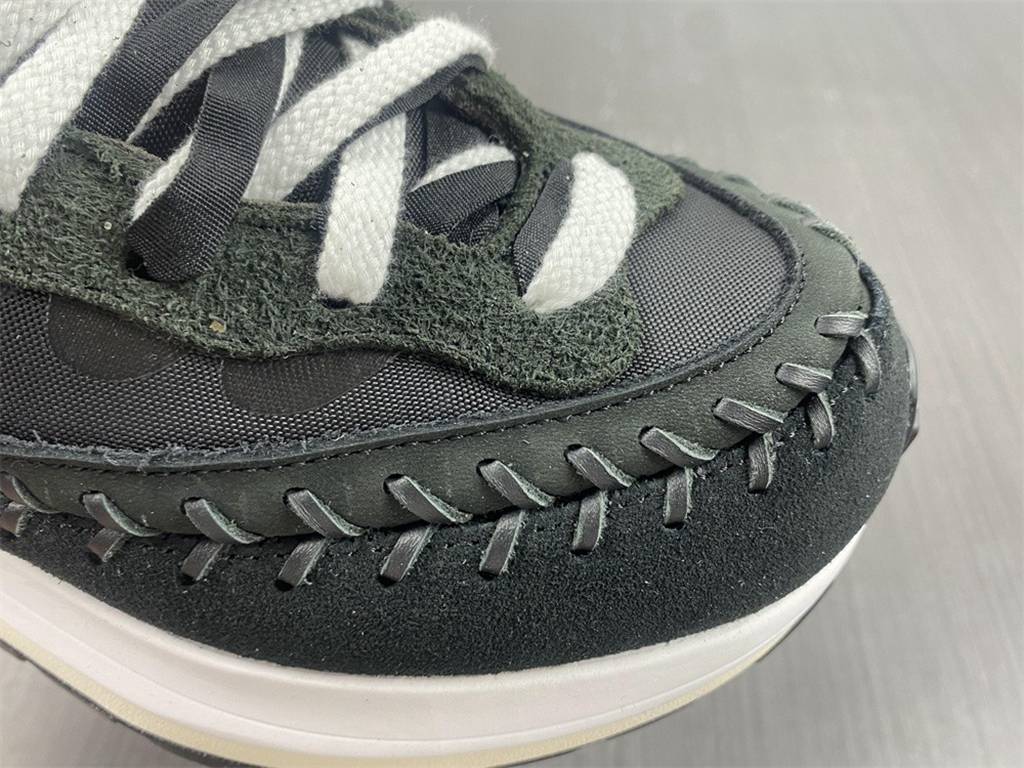 Nike Sacai DH9186-001