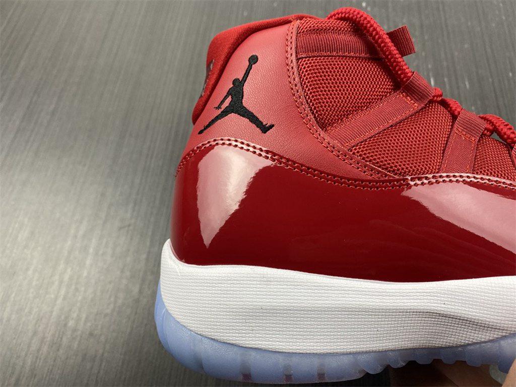 Air Jordan11 2017 378037-623