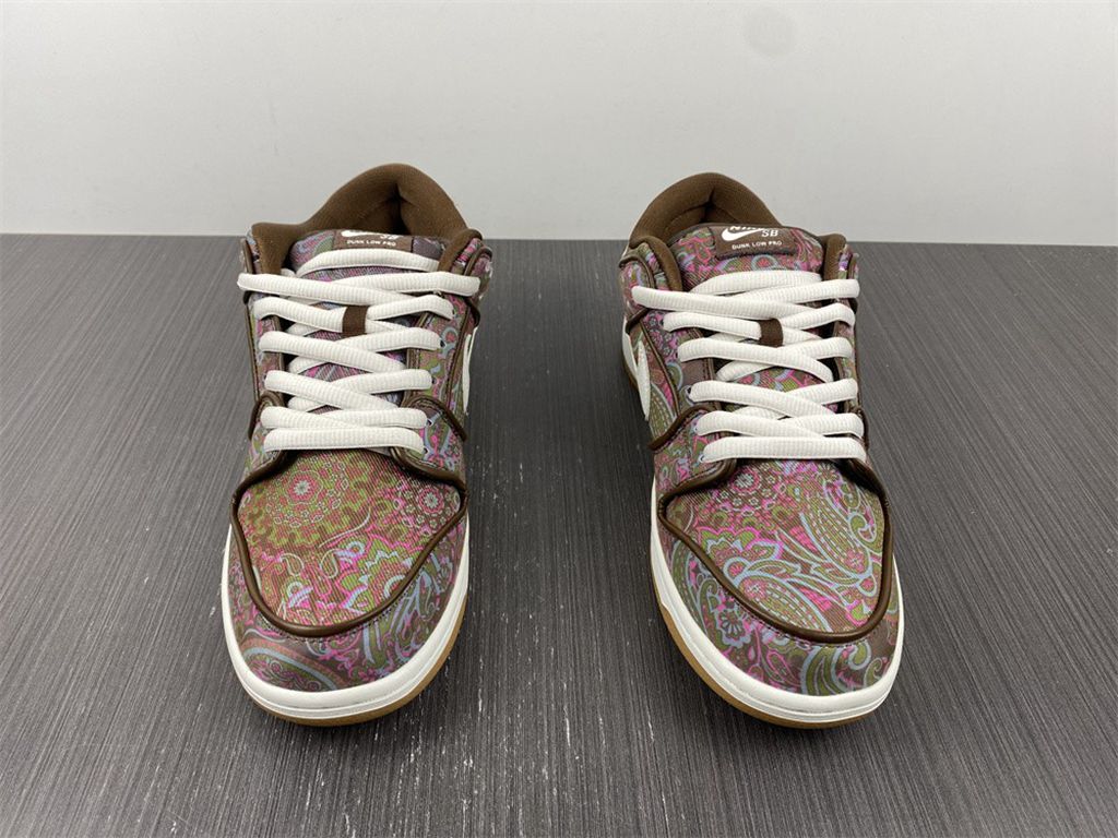 NIke SB Dunk Low Paisley DH7534-200