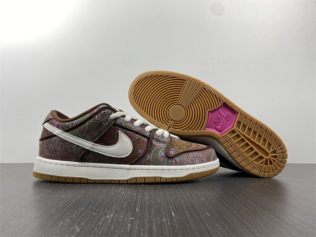 NIke SB Dunk Low Paisley DH7534-200