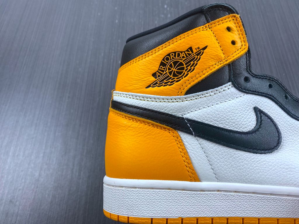 Air Jordan 1 High OG Yellow Toe 555088-711