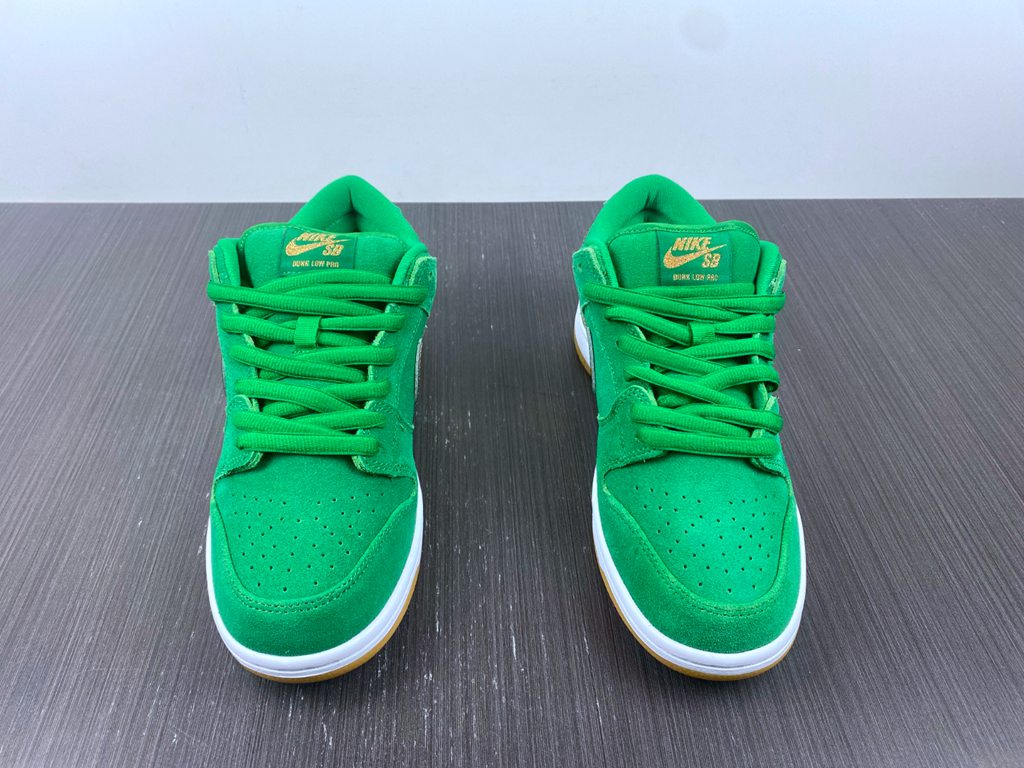 Nike SB Dunk Low  St  Lucky Green  BQ6817 303