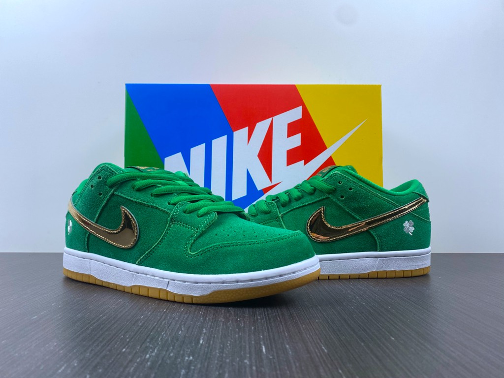 Nike SB Dunk Low  St  Lucky Green  BQ6817 303