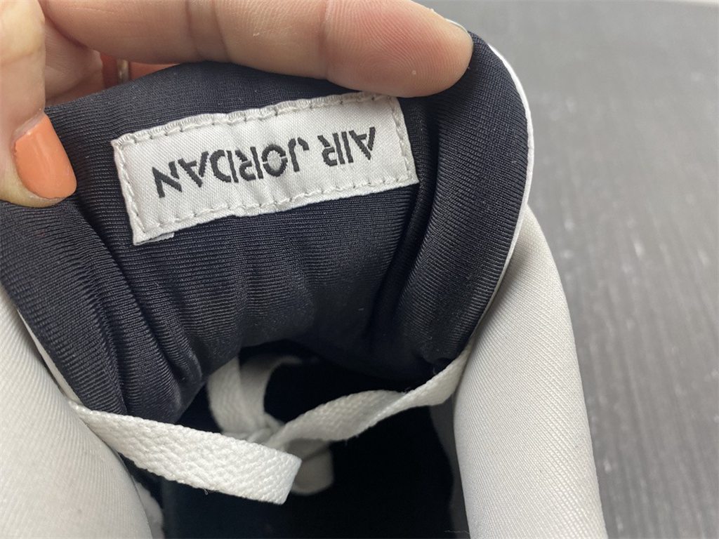 Air Jordan 4 Military Black  DH6927-111