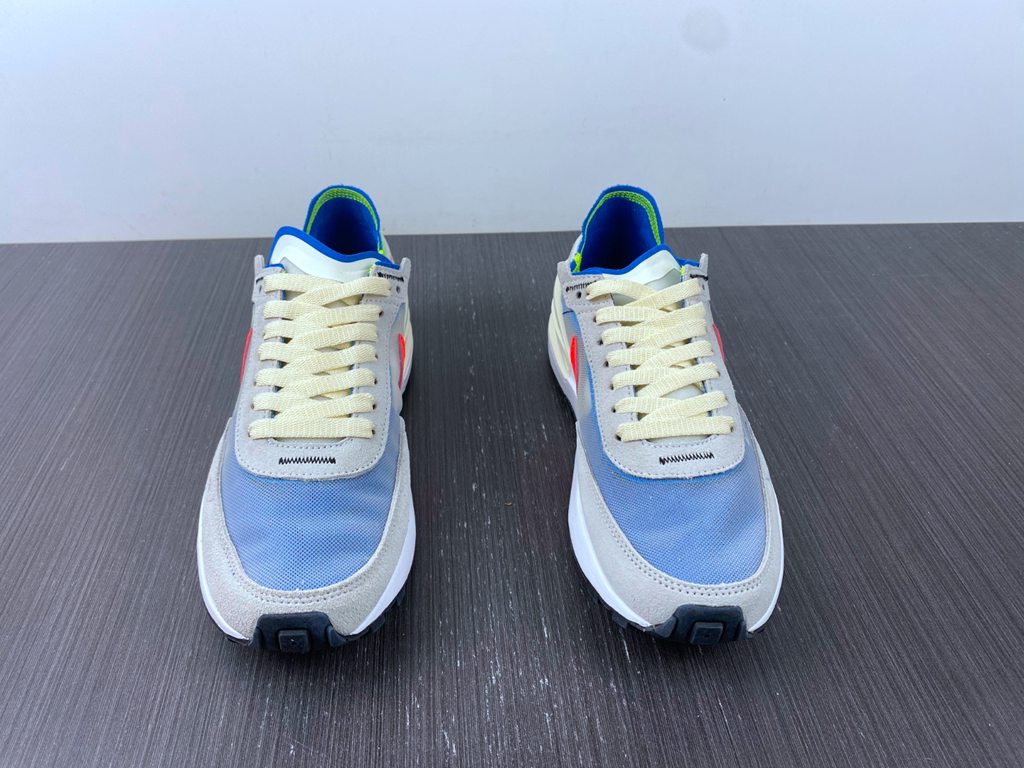 NIKE Waffle One  DA7995-101