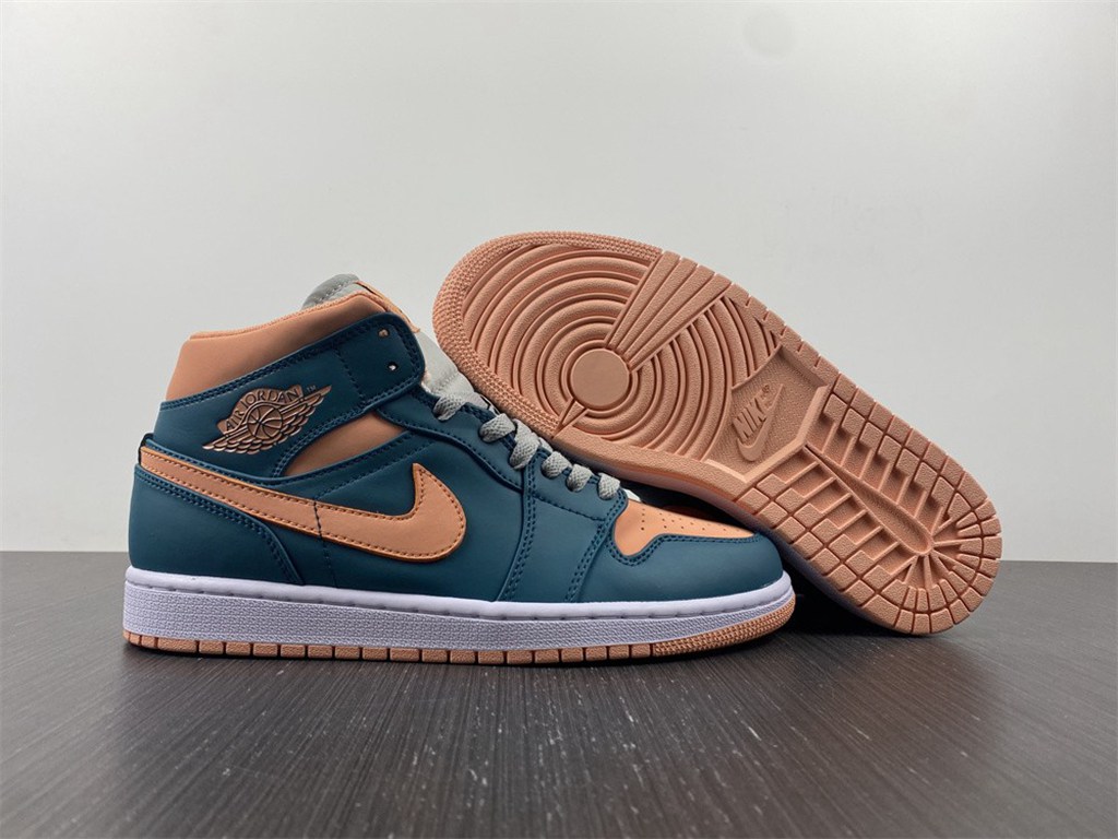 Air Jordan 1 Mid BQ6472-308