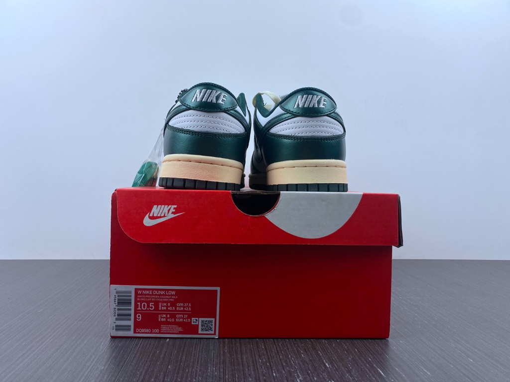 Nike Dunk Low Vintage Green DQ8580-100