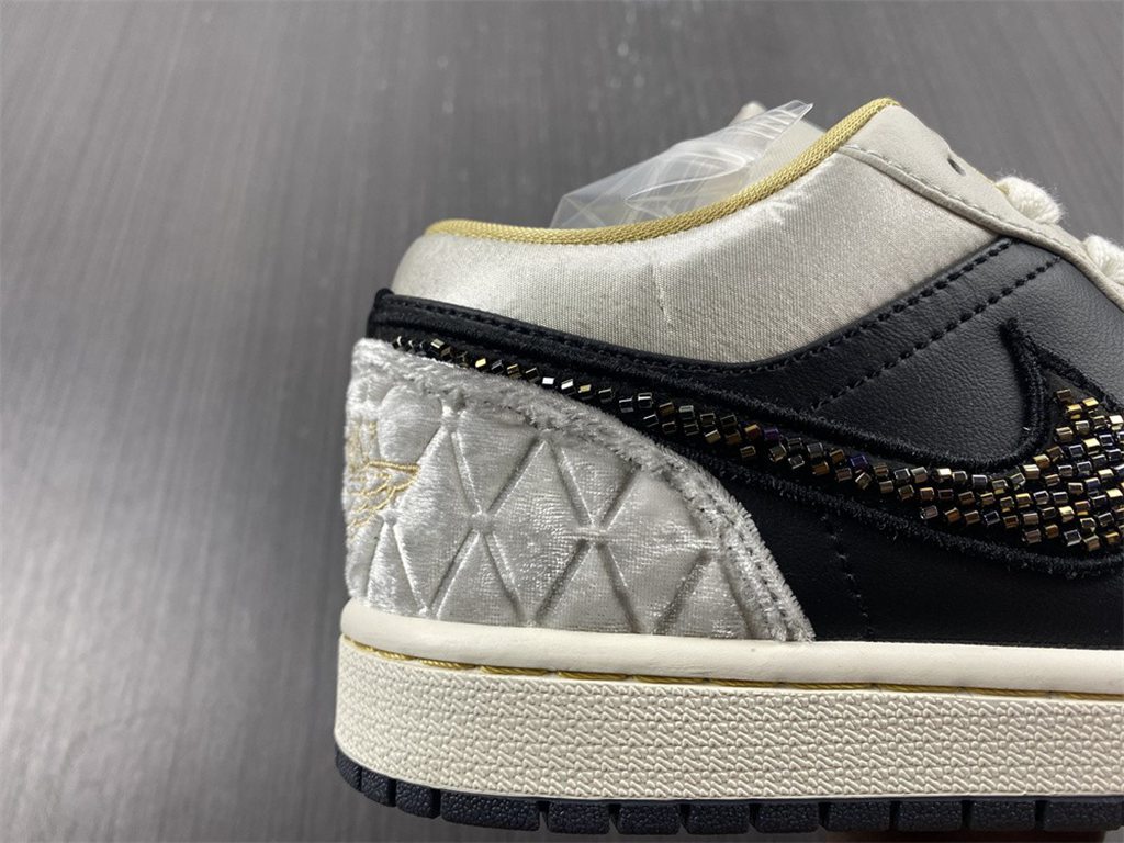 AIR JORDAN 1 LOW SE DV1762-001