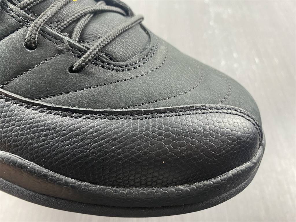 Air Jordan 12 Black Taxi  CT8013-071