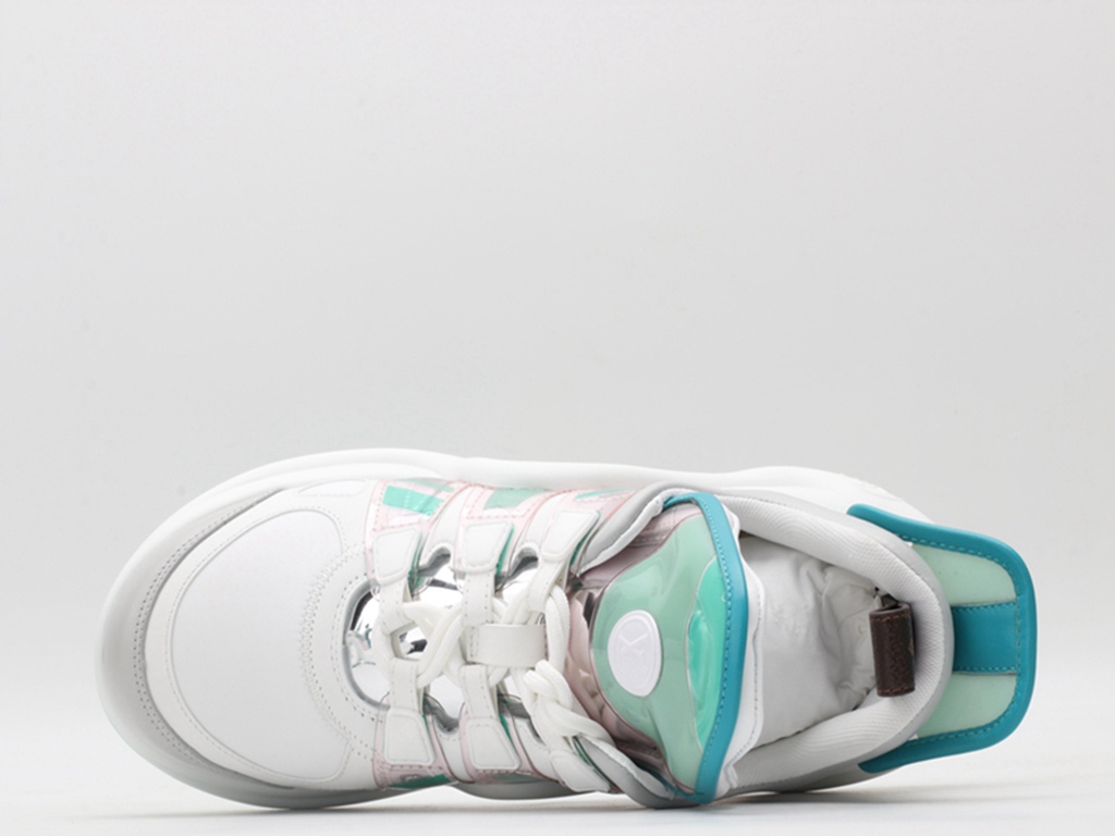 L*V Archlight Sneaker Blue