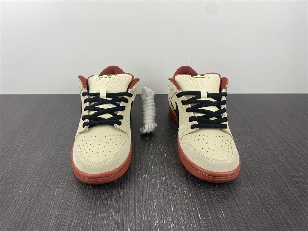 Nike SB Dunk Low Pro Muslin BQ6817-100