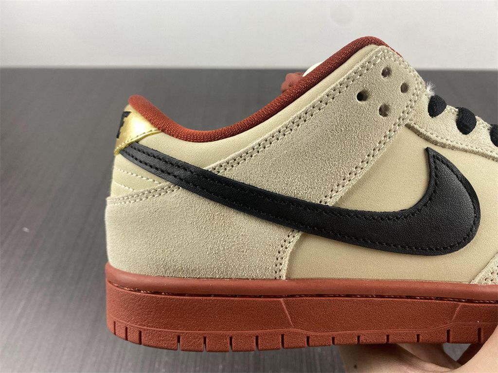 Nike SB Dunk Low Pro Muslin BQ6817-100