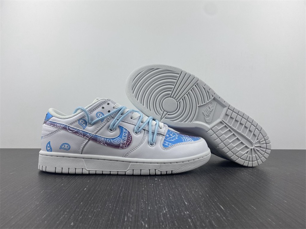 Nike Dunk Low TRIPLE WHITE DD1503-109