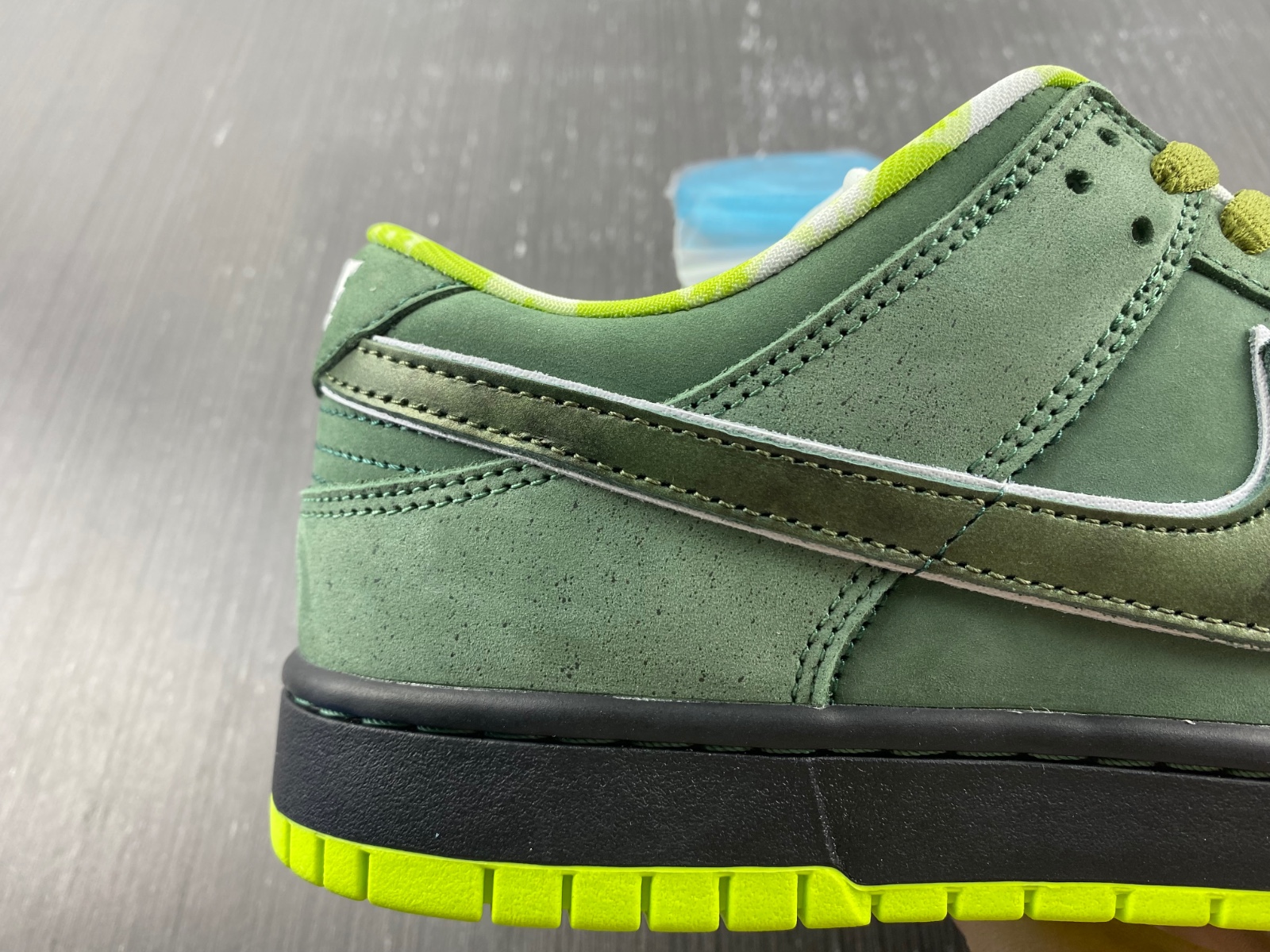 Nike SB Dunk Low Green Lobster BV1310-337