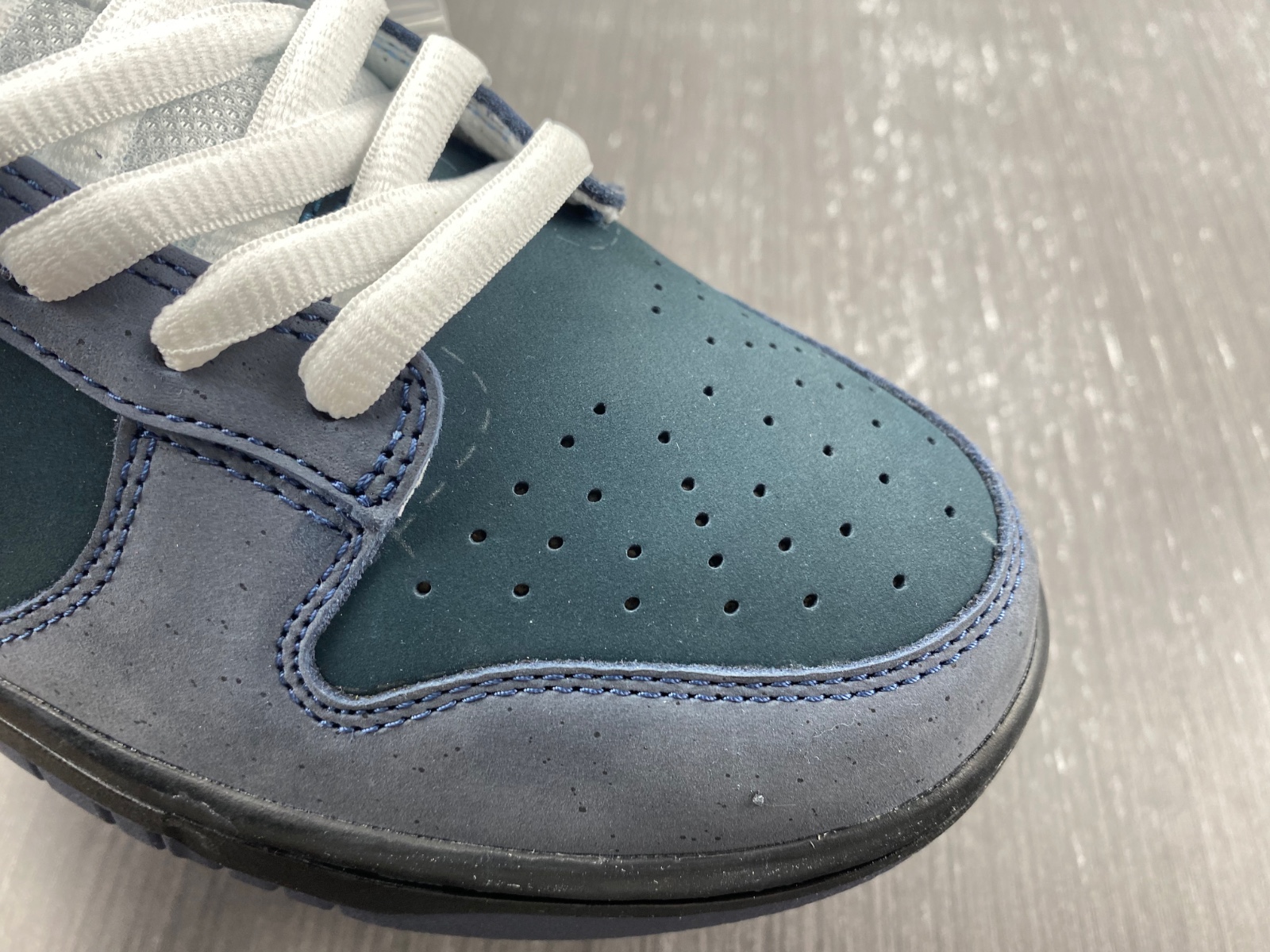 Nike Dunk SB Low Blue Lobster 313170-342