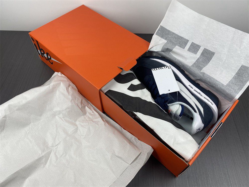 Khaki24 NikeSacai DH2684-400