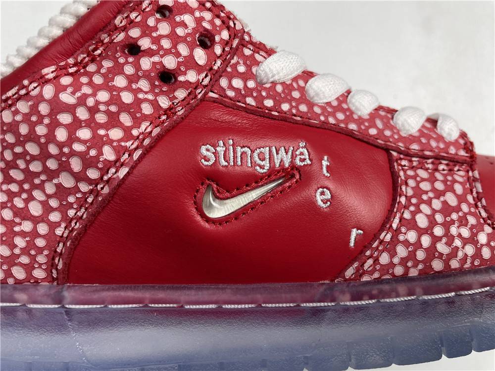 Nike SB Dunk Low Stingwater Magic Mushroom DH7650-600