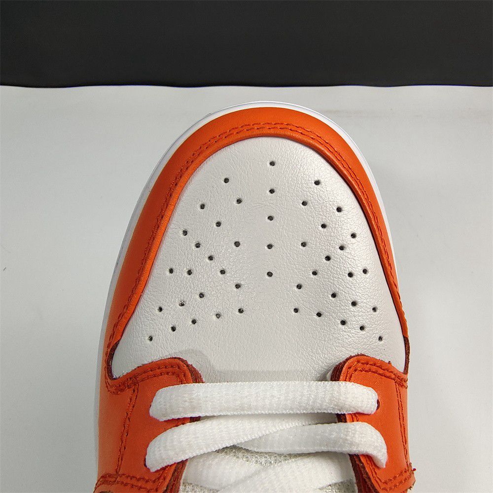 Nike SB Dunk Low BQ6817-806