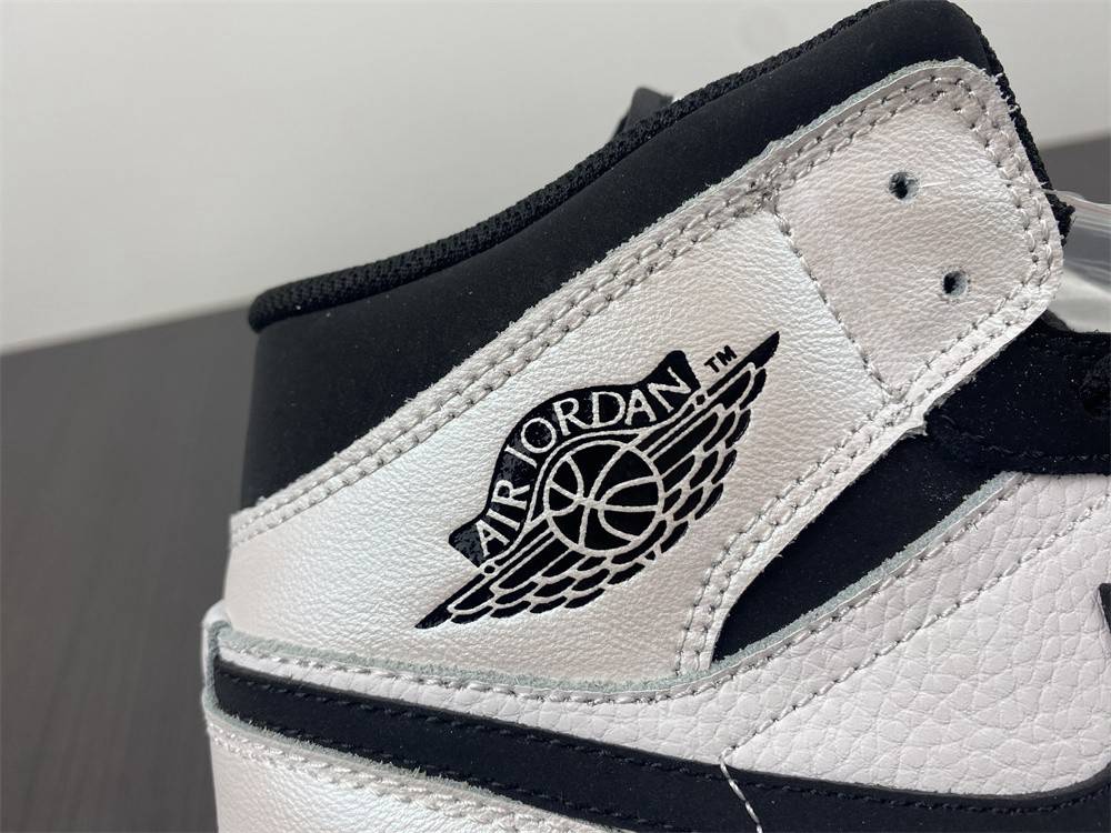 Air Jordan 1 Mid D1am0nd Shorts