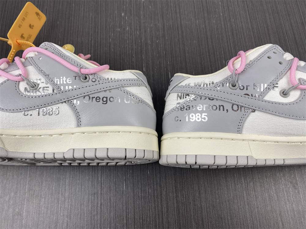 Off-White x Dunk Low Lot 9 of 50 1602-109