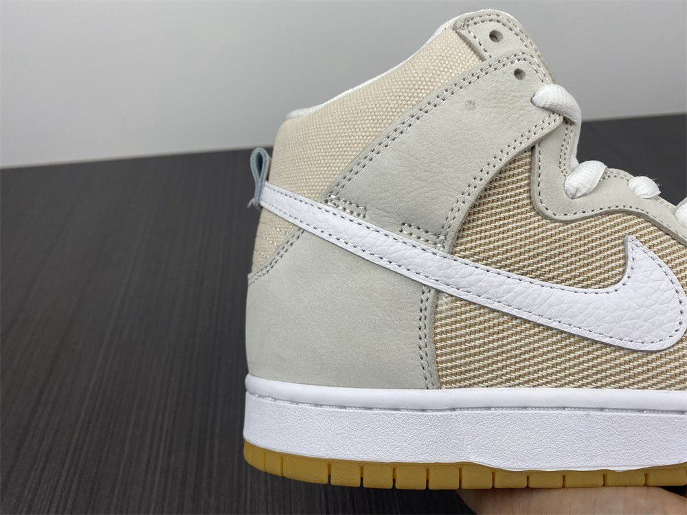 SB Dunk Hi Nike SB Dunk High Unbleached Pack DA9626-100