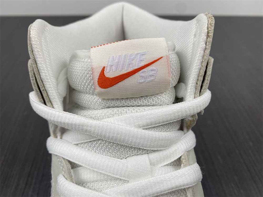 SB Dunk Hi Nike SB Dunk High Unbleached Pack DA9626-100