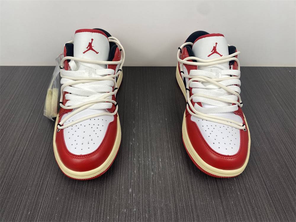 AIR JORDAN 1 LOW 553558-118