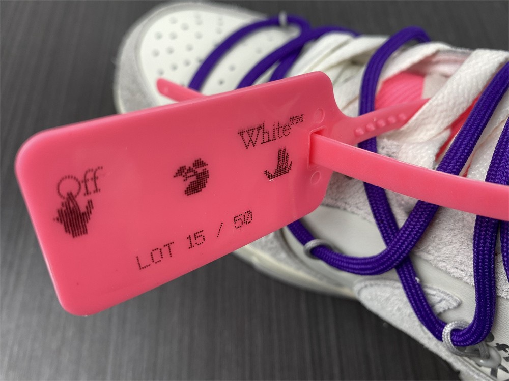 Off-White x Nike Dunk Low 15of50 DJ0950-101