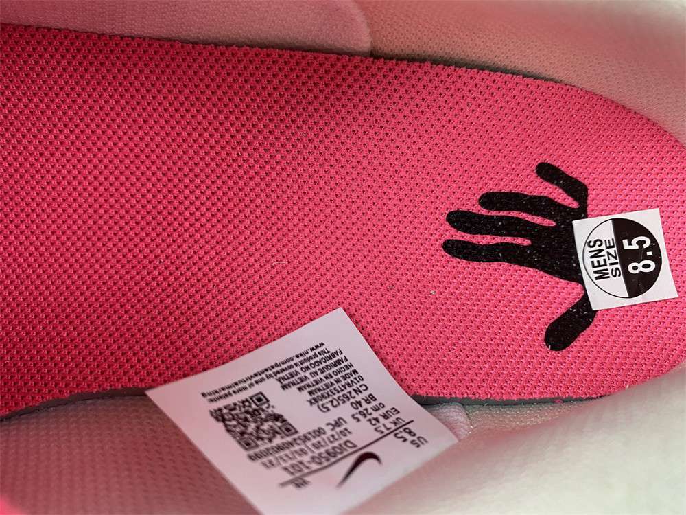 Off-White x Nike Dunk Low 15of50 DJ0950-101